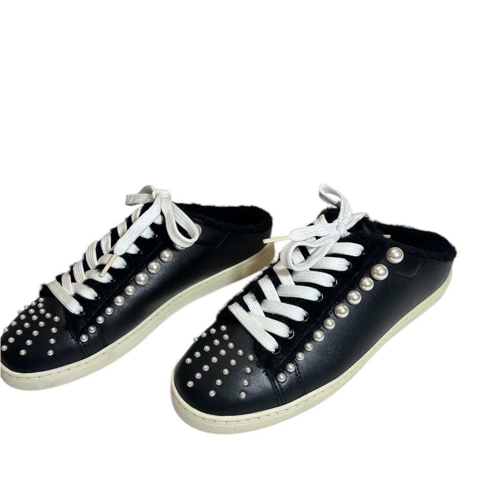 Stuart Weitzman Goldie Slip On Leather Slides Black Pearl Shearling